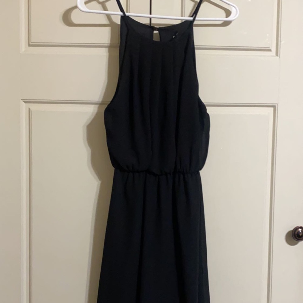 Flowy LBD